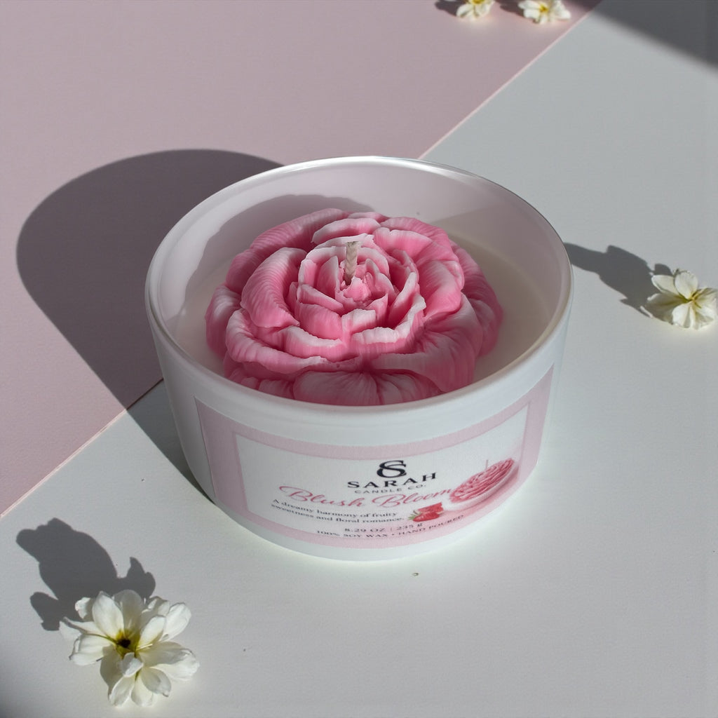 Blush Bloom – Romantic Rose Soy Candle, Handmade Floral Valentine Candle
-8.29oz